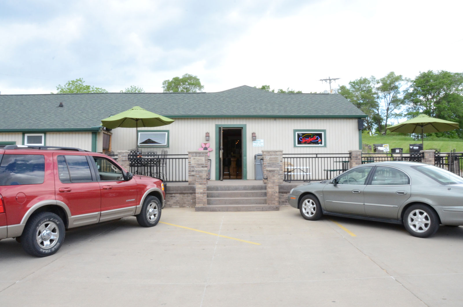 Gallery Gooch’s GreenhouseGooch’s Greenhouse